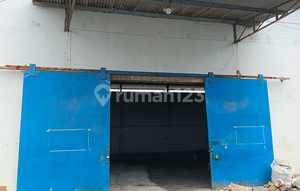 Warehouse 690m2 in Kairagi Suitable for Cargo Logistics Expedition