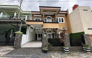 For sale luxury house with private swimming pool in front of PTC Mall Palembang.
