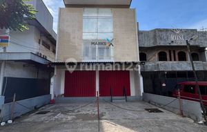 Rumah Usaha Strategis Ex Kantor di Poros Letjen S Parman Malang