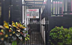 Kost Putri Tengah Kota Sawahan Surabaya