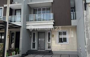 For Sale 2-Story House in Sako Area Palembang