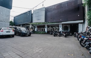 Disewakan Ruko Ukuran Besar 2 Lantai di Denpasar Barat
