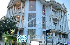 For Sale 3-Story Luxury House in Rungkut Asri, Surabaya