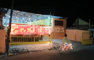 For Sale By Auction, Business Premises Located on Kalibokor Street, Surabaya