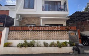 Semi-Furnished Ready-to-Occupy House in Taman Griya - Comfortable Layout & Strategic Location 7 Minutes to Nusa Dua Toll Road | PRPJ154