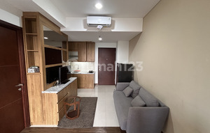 FOR SALE AT A LOSS: 2BR SPRINGWOOD RESIDENCE APARTMENT NEAR BINUS ALAM SUTERA