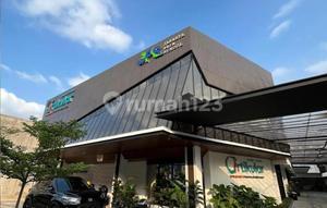 Disewakan atau Dijual Gedung Tempat Usaha Raya Radio Dalam Kebayoran Baru