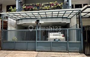 Cheap!!! Beautiful House for Sale in Janur Elok Kelapa Gading