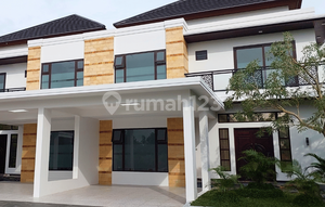 Rumah Mewah 2 Lantai Terbaik di Kota Pekanbaru Type 315 Cocok untuk Keluarga Besar Anda