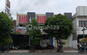 Shop House Jalan May Jend Sutoyo