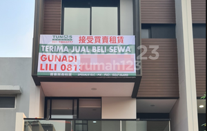 Pik Rumah 5X15, 3 Lantai Sudah Renovasi Semi Furnished Pik Golf Island Cluster Piano