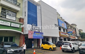For Sale Fast 3-Storey Beryl Shop House, Strategic Location in Gading Serpong