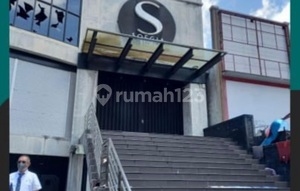 Ruko 3lt Jl Merdeka Manokwari Papua