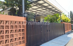 SELL FAST! NICE HOUSE READY to OCCUPY FULLY Furnished Subang City