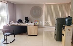 Warehouse for Sale/Rent on Kaligawe Raya, Semarang. Rental Price IDR 1.1M/Year