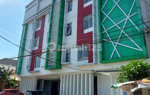 Kost Rasa Hotel Lokasi Dekat Universitas 