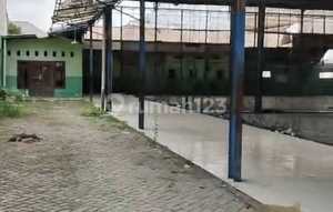 Disewakan Bangunan Palem Watu Menganti