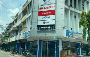 Ready-to-Occupy 3-Story Shophouse with SHM in Pasar Jambi