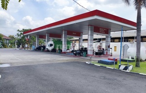 Pom Bensin Strategis di Pusat Kota Solo