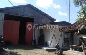 For Lease, 5 Are Warehouse in Ngantong, West Gatot Subroto, West Denpasar Bali; Suitable for Storage Warehouse, Distribution Warehouse, Canvas Warehouse.