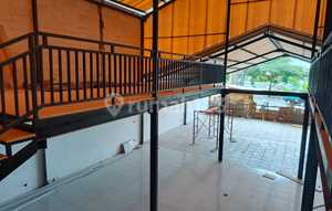 For Lease, 2,600 m² Warehouse Equipped With 6 Staff Rooms in West Denpasar Bali, Suitable for Cargo Warehouse, Representative Office, Storage Warehouse, Sales Canvas Warehouse.