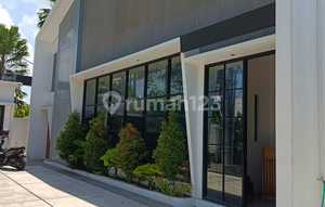 Former Bar and Lounge Building Ideal for Bars and Coffee Shops, Wellness Centers, Pilates Studios, Yoga Classes, Gyms, Muay Thai