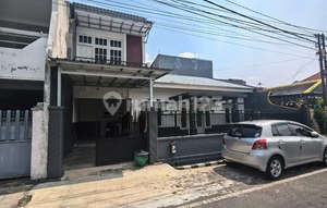 EN: Rent a Ready-to-Occupy House in Borobudur Suhat Near 3 Major Campuses in Malang
