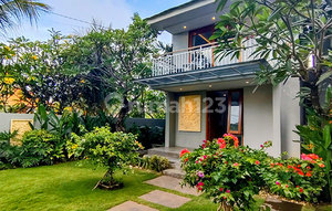 AMR-213.DBG-B1 | Exclusive 3-Bedroom Apartment For Monthly Rent in Renon Residence