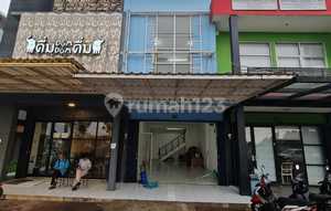 For Rent: Shop House in Serpong Garden Cisauk, Facing Cisauk Main Road