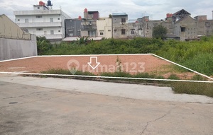 Tanah Dekat Jl. Paus, 270-an meter dari Jl. Arifin Ahmad