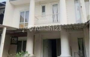 Vanya Park Cluster House -