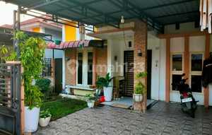 Rumah Luas Full Furnished Dijual Murah Bagus