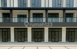 Ruko Sorrento West Bangunan 3 Lantai Siap Pakai