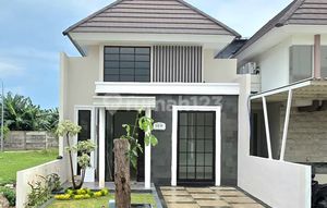 Pojok/Hook & Sudah Renovasi!! Jual Rumah 1 Lantai Istimewa Harga Termurah di Safira Garden Sidoarjo