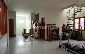 Very Strategic for Business and Residential in the City Center, Near the Business Area