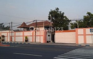 EX. CIGARETTE FACTORY ZERO, PAHLAWAN HIGHWAY, KRANGGAN, MOJOKERTO