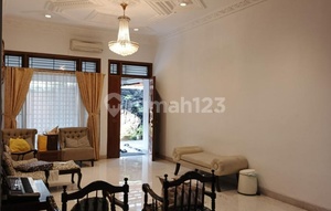 Disewakan Cepat Rumah Cantik Dekat Mabes Dan Blok M Dan Senayan Dan Pakubuwono Dan Senopati Area Rumah Bisa Kantor Dan Tempat Tinggal Area Kebayoran Baru Jakarta Selatan 