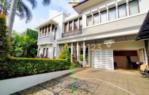 For Rent Beautiful Serene House Suitable for Office and Residence Strategic Location Near International School Kemang Raya Area, Kemang South Jakarta