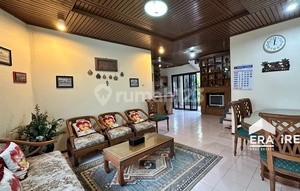 Villa Dijual Murah 2 Lantai Dekat Pasar Tawangmangu Solo