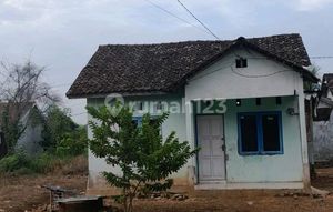 For Quick Sale: House Near the South Kalimantan Provincial Government Office Area