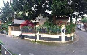 Di Jual Rumah Hook Siap Huni. Dekat dengan Lingkungan Sekolah.