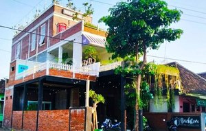 Tempat Usaha 4 Lantai Full Furnish di Wonorejo Pasuruan