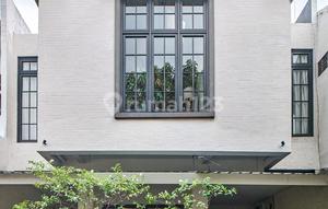 Rumah 3 Lantai Siap Huni Lokasi Strategis di Gayungsari Pagesangan Sepanjang Perbatasan Surabaya - Sidoarjo