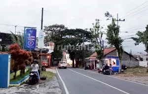 Land for Sale by the Asphalt Road Campus Area, Includes Futsal Field