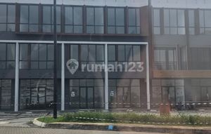 Disewakan Ruko West Village Gress - Hadap Boulevard