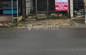 Disewakan Ruko Area Ramai 2 Lantai Baru Renovasi di Sukahati