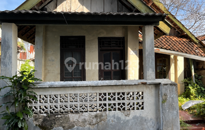 Strategic House and Land in Bandar Lampung