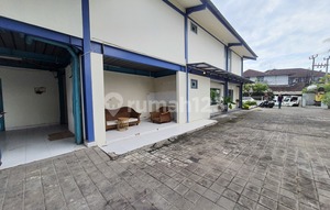 Gudang Luas 800M² di Kerobokan , Lokasi Strategis