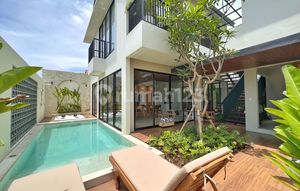 Luxury Modern Tropical Villa in Pecatu Bali 3BR area 200m²
