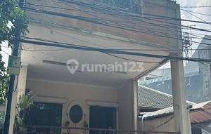 Dijual Rumah Di Kelapa Gading Semi Furnished